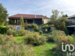 Village house at Trémolat (24510)