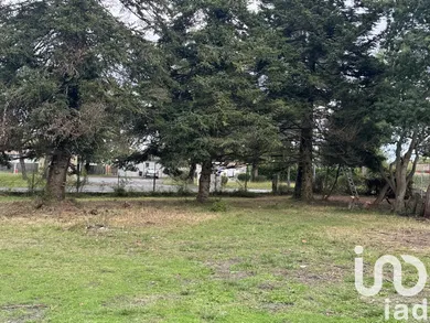 Terrain à bâtir à Hourtin (33990)