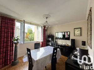 Apartment at Le Kremlin-Bicêtre (94270)
