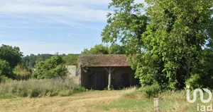 Terrain à bâtir à Mazeray (17400)