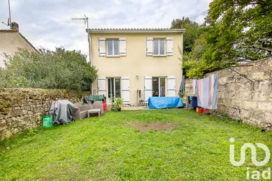 Immeuble à Saint-André-de-Cubzac (33240)