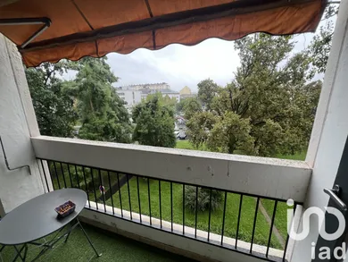 Duplex at Pau (64000)