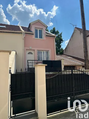 Maison de village à Mareuil-lès-Meaux (77100)