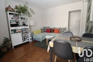 Apartment at Arcueil (94110)