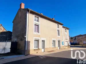 Townhouse at Saint-Martin-la-Pallu (86380)