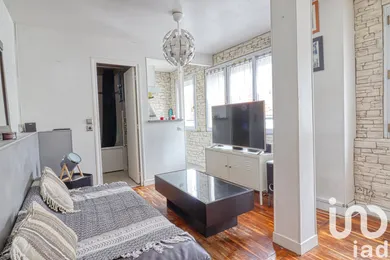 Apartment at Montmagny (95360)