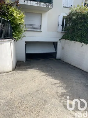 Parking à Saint-Fargeau-Ponthierry (77310)