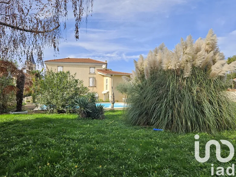 Maison 9 pièces 165 m² · à Chanos-Curson · 165 m² · 330 000 €