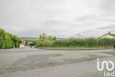 Land in Crégy-lès-Meaux (77124)