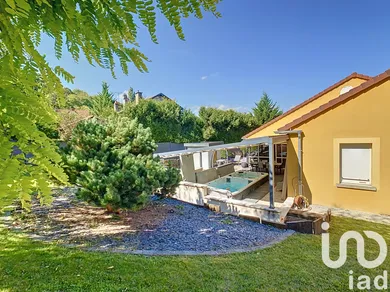 Maison d'architecte à Chamarandes-Choignes (52000)