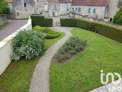 Longere in Asnières-en-Montagne (21500)