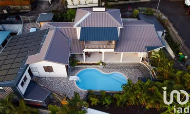 House at L'Étang-Salé (97427)