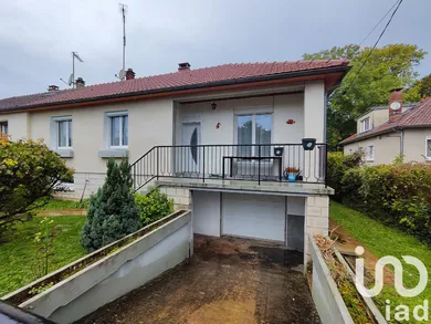 House at Saint-Memmie (51470)