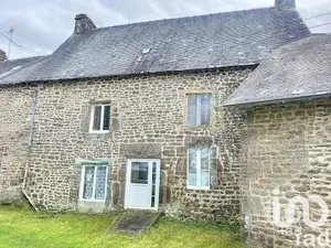Village house at Couesmes-Vaucé (53300)
