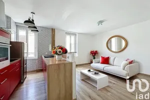 Apartment at Reims (51100)