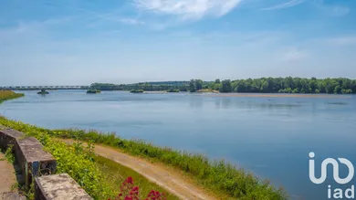 Maison traditionnelle à Loire-Authion (49250)