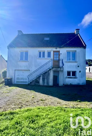 Maison traditionnelle à Saint-Caradec (22600)