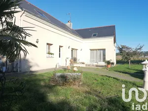 House at Chinon (37500)