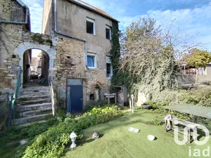 Maison traditionnelle à Pirey (25480)