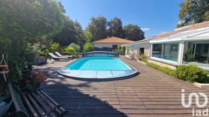Maison traditionnelle à Parempuyre (33290)