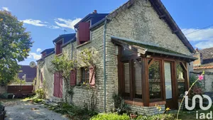 Maison de village à Fresnes (89310)