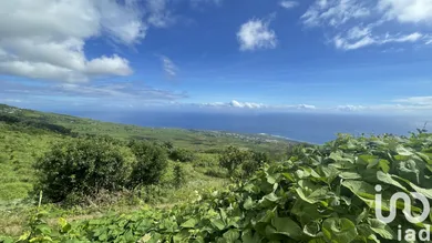 Land at Cap camelias  (97416)