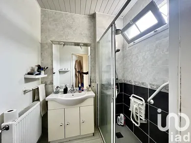 Maison à Saint-André-les-Vergers (10120) — 7/11