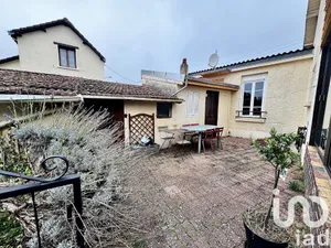 Maison à Saint-André-les-Vergers (10120)