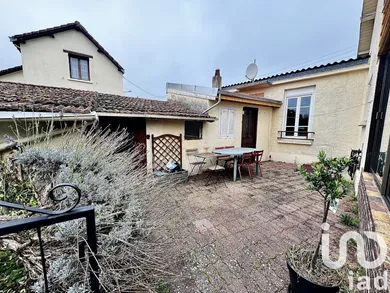 Maison à Saint-André-les-Vergers (10120) — 9/11