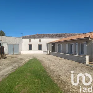 Maison à Allas-Bocage (17150)