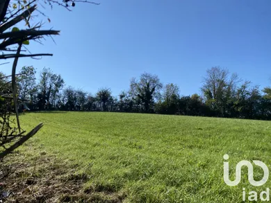 Terrain à bâtir à Bessines (79000)