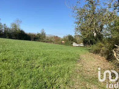 Terrain à bâtir à Bessines (79000)