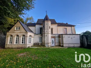 Mansion at Canny-sur-Thérain (60220)
