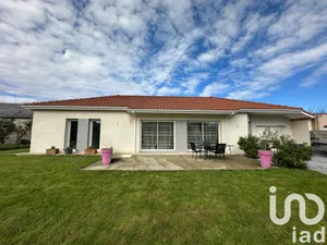 Traditional house at Momères (65360)