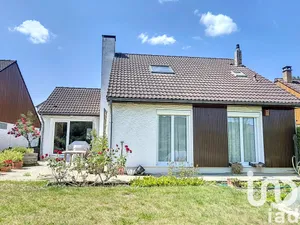 Maison traditionnelle à Montlignon (95680)