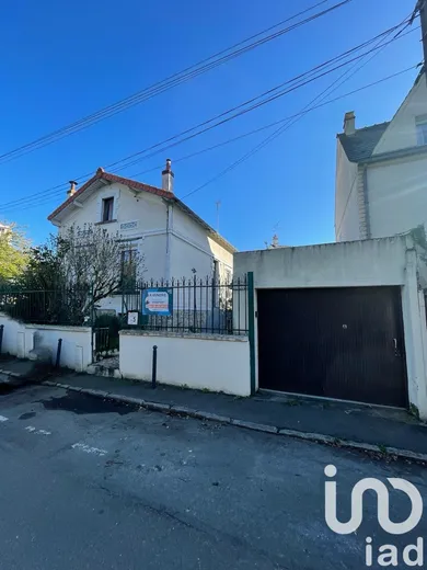 Maison à Les Pavillons-sous-Bois (93320)