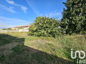 Building plot at Sorgues (84700)