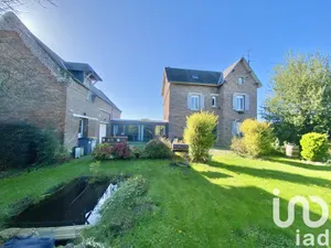 House at Fluquières (02590)