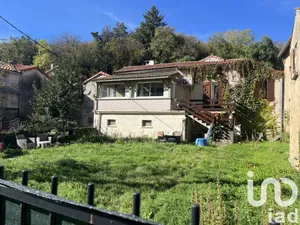 Maison traditionnelle à Sauclières (12230)
