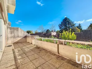 Appartement à Roissy-en-Brie (77680)