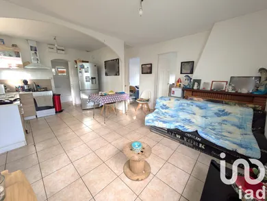 House at Saintes (17100)