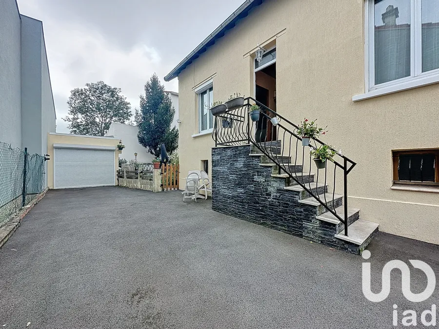 Maison traditionnelle à Orly