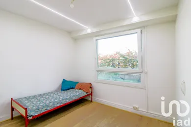 Apartment at Suresnes (92150) — 7/12