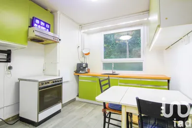 Apartment at Suresnes (92150) — 10/12