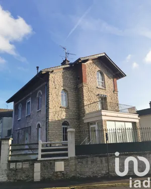 Apartment at Lamorlaye (60260)