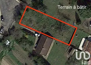 Terrain à bâtir à Villeneuve-sur-Yonne (89500)