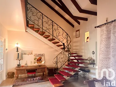 Maison d'architecte à Saint-Jean-de-Maurienne (73300)
