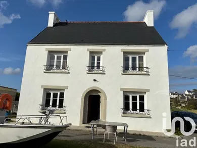 Traditional house at Plouhinec (29780)