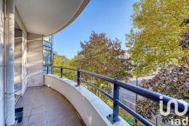 Apartment in Châtillon (92320)