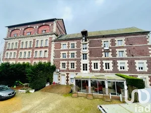 Immeuble à Sempigny (60400)